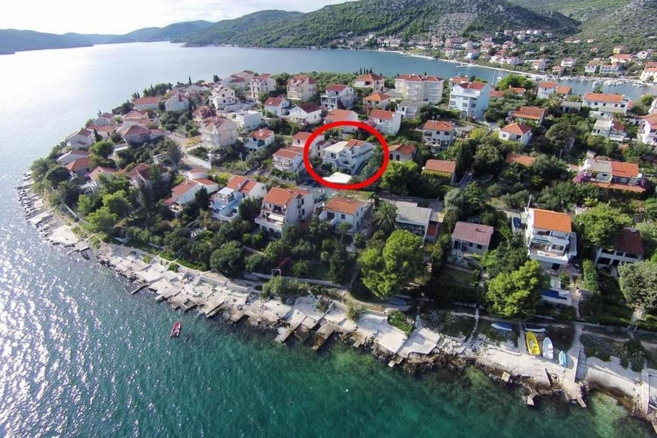 Apartments Frano Seget Vranjica Esterno foto